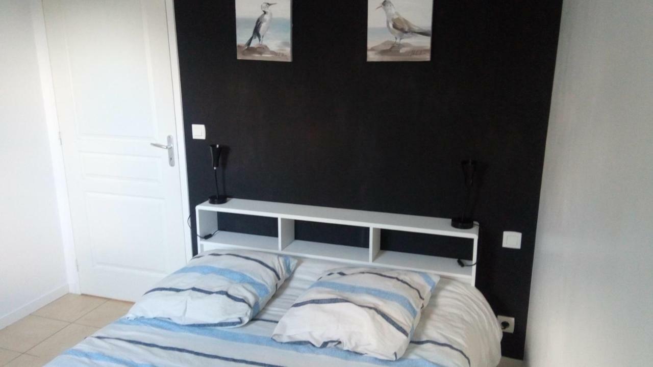 Chalet Les Dauphins Saint-Georges-de-la-Riviere Luaran gambar